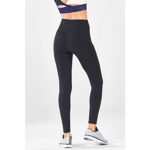 High-Waisted Powerhold Leggings